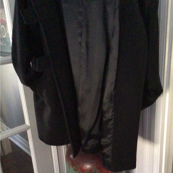 Woman’s pure virgin wool Jacket - Picture 13 of 16